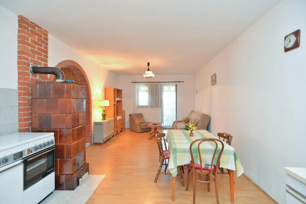 Apartment Ana 1725 Pula